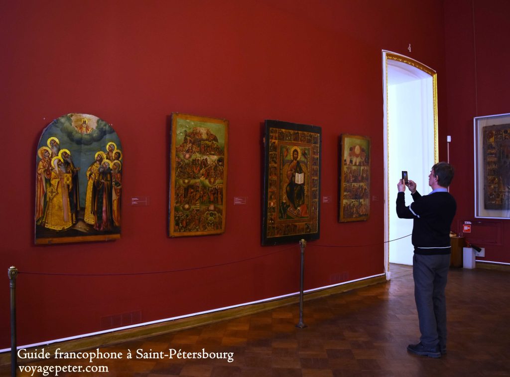 Au musée on peut découvrir le monde des icônes russes du XII – XVII s